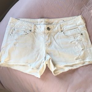 American Eagle White Distressed Denim Shorts